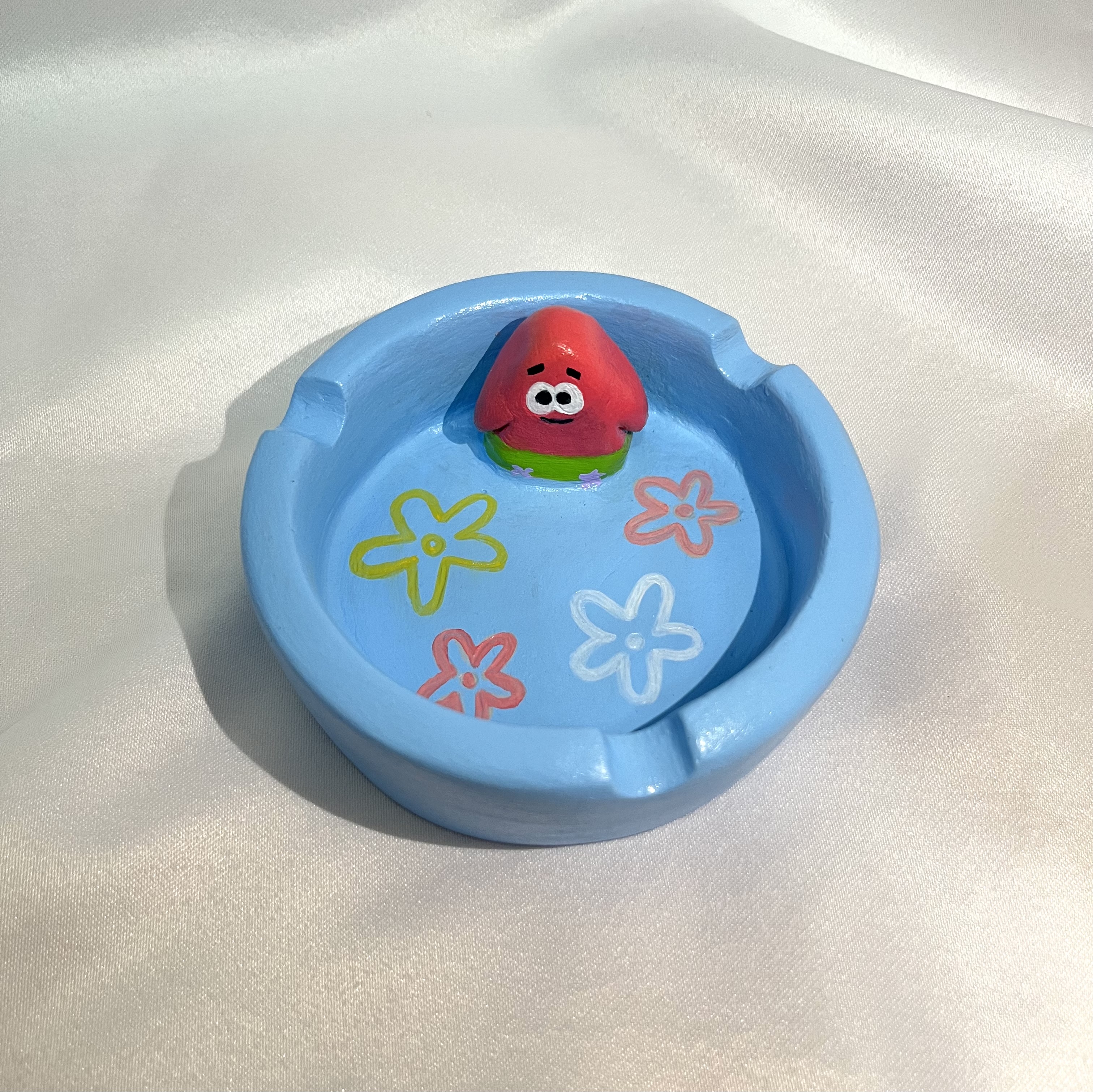 Patrick Star" Temalı El Yapımı Kil Küllük